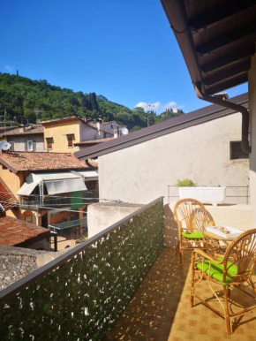 Casa Caterina 2 storey house, with a mountain view